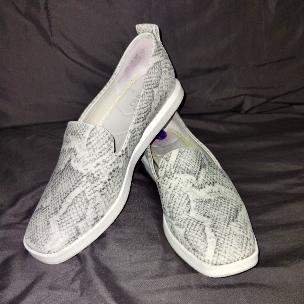 Franco Sarto flats
